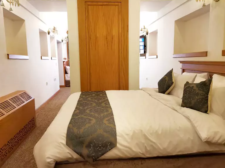 Alibaba https://cdn.alibaba.ir/ostorage/hotel-accommodation-images/6817142f19aa61e2a799b451_کانکت (1).webp